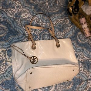 Michael Kors Purse 😍